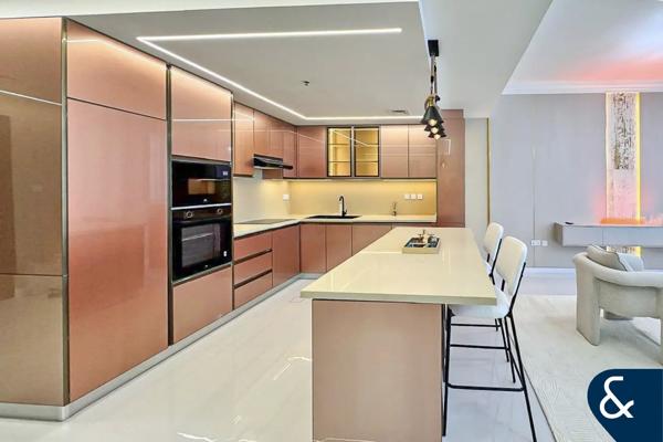 Fully Upgraded | 2 Bedroom | Large Layout